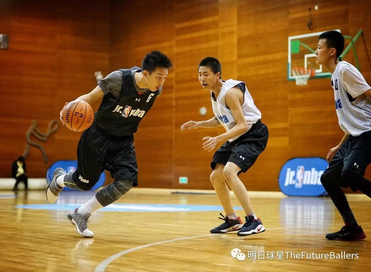 错过NBA直播？98NBA中文网助你秒变篮球达人